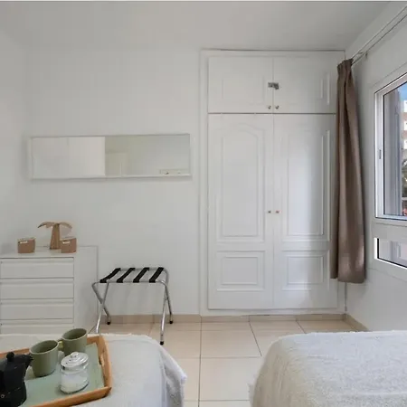 Serene Terrace And Pool Appartement *