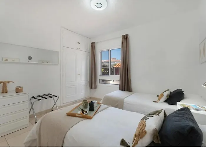 Lejlighed Serene Terrace And Pool